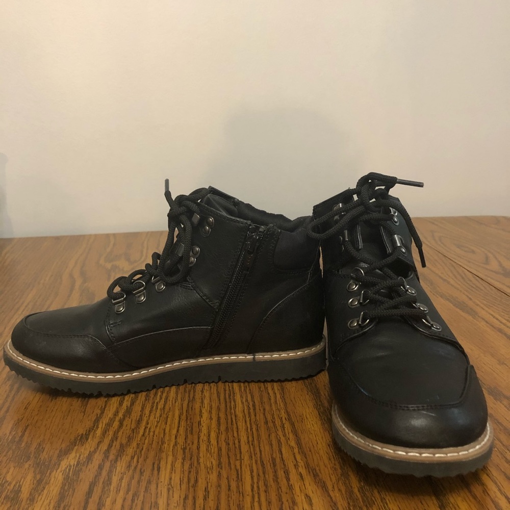 Boy’s boots